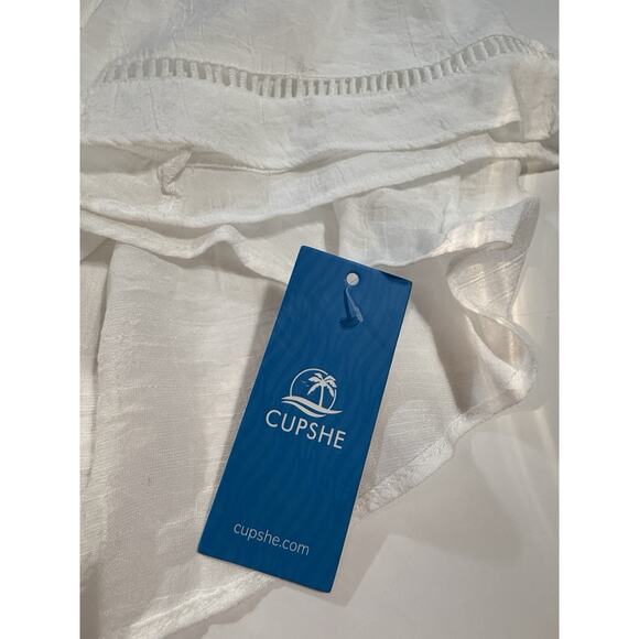 Cupshe White Button Front Tie Hem Blouse M NWT | 3/4 Sleeve Beach Cover Up Top - Picture 7 of 9